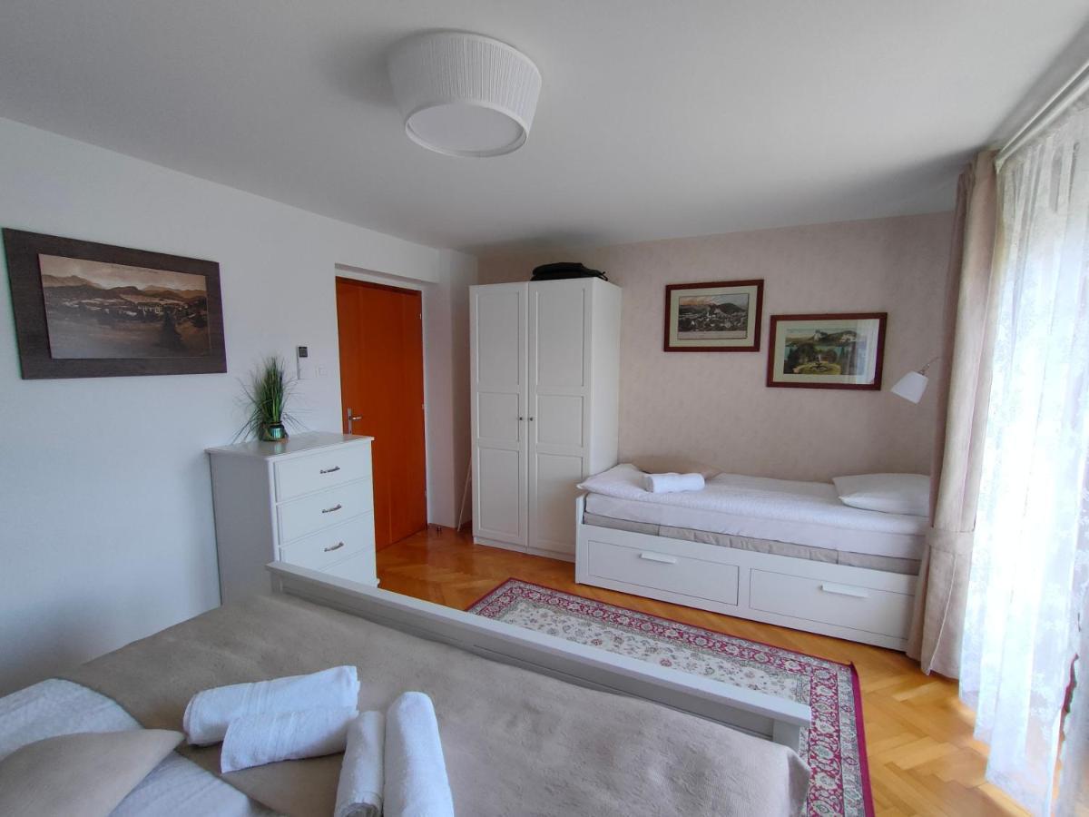 Apartments & Rooms Aleksandra เบลด ภายนอก รูปภาพ