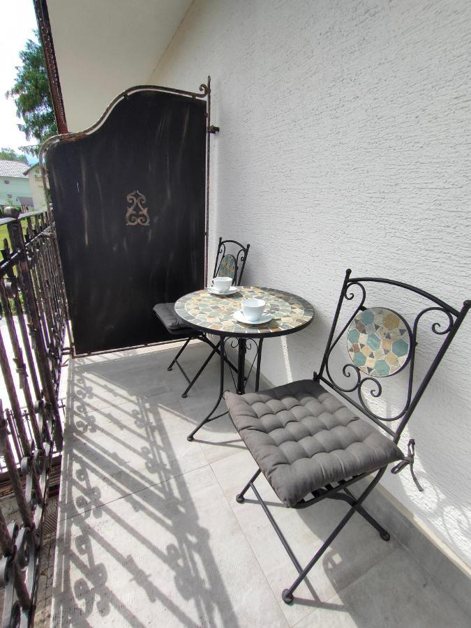Apartments & Rooms Aleksandra เบลด ภายนอก รูปภาพ