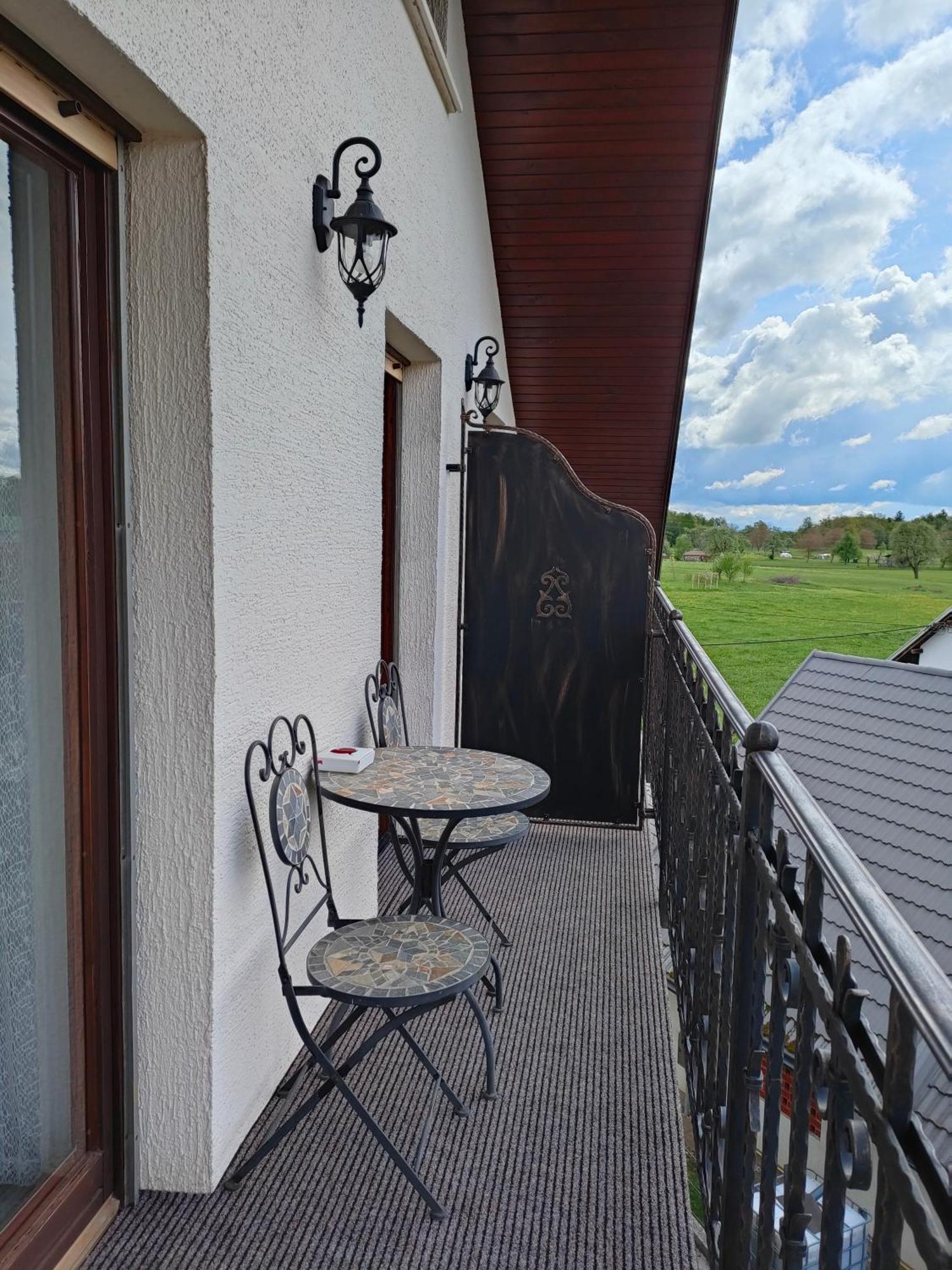 Apartments & Rooms Aleksandra เบลด ภายนอก รูปภาพ